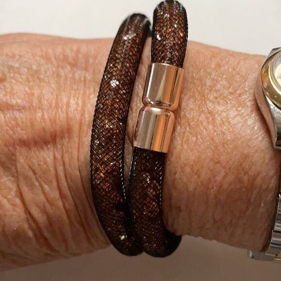 MESH MAGNETIC BRACELET/NECKLACE - Picture 3 of 4